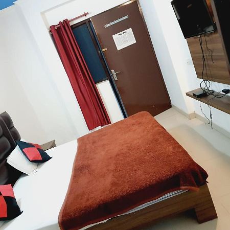 Bhawana Hotel Agra  Zewnętrze zdjęcie