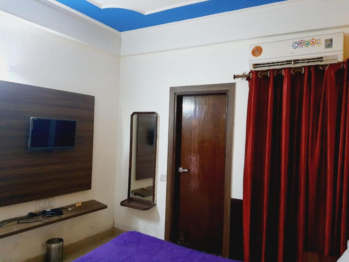 Bhawana Hotel Agra  Zewnętrze zdjęcie