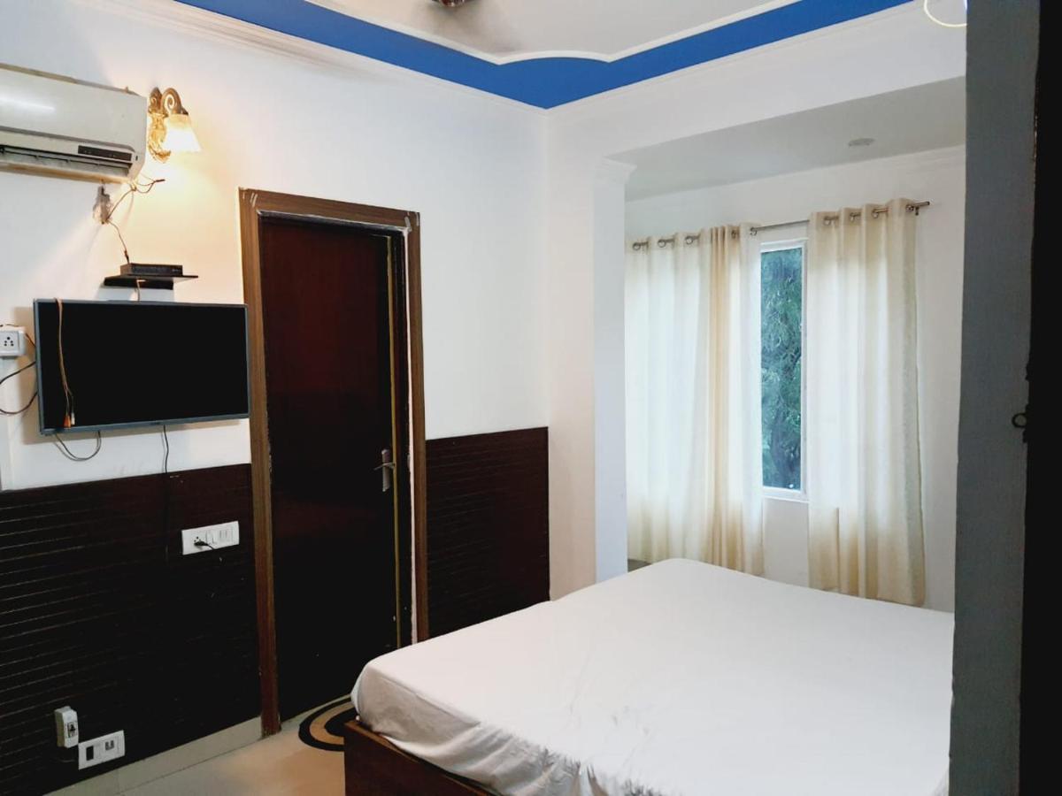 Bhawana Hotel Agra  Zewnętrze zdjęcie